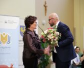 Jubileuszowe &bdquo;Zaczytane Opolskie&rdquo; z wielką klasą. Jolanta Kwaśniewska wypełniła Aulę Wydziału Teologicznego po brzegi