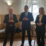 Nowy blask historycznego DPS w Grodkowie. Sukces wsp&oacute;łpracy rządu i samorządu