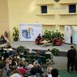 Jubileuszowe &bdquo;Zaczytane Opolskie&rdquo; z wielką klasą. Jolanta Kwaśniewska wypełniła Aulę Wydziału Teologicznego po brzegi