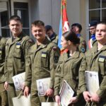 Czas pożegnań i nowych początk&oacute;w &ndash; Maturzyści w plac&oacute;wkach Powiatu Opolskiego