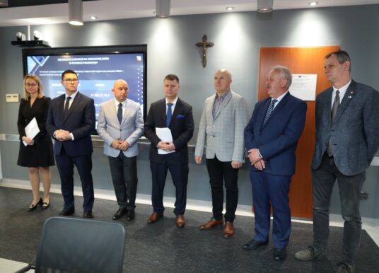 Ponad 22 miliony złotych na ratunek drogom w powiecie prudnickim