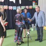 Czas pożegnań i nowych początk&oacute;w &ndash; Maturzyści w plac&oacute;wkach Powiatu Opolskiego