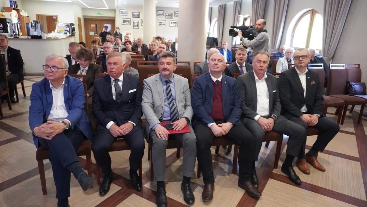 Debata o przyszłości regionu: Pierwszy Konwent Samorządowców w Pokrzywnej