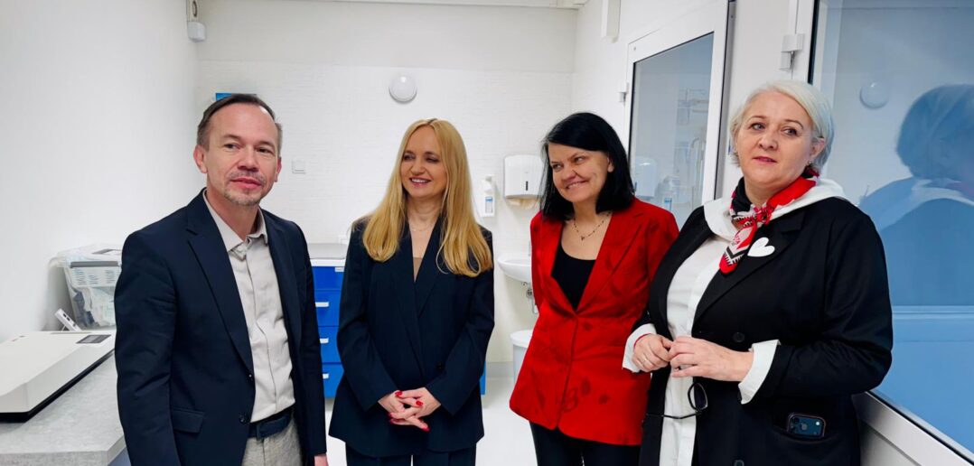 16 lat zmian i nowe otwarcie dla szpitala w Krapkowicach Minister zdrowia z wizytą w powiecie. Rozmowy o inwestycjach, wyzwaniach i przyszłości opieki zdrowotnej