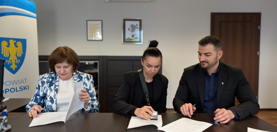 Inwestycja w pasję i aktywność: Powiat Opolski wspiera lokalne organizacje