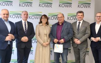 Nowy szpital w Nysie złapie &bdquo;oddech&rdquo;. Ponad 3 hektary ziemi trafiły do powiatu