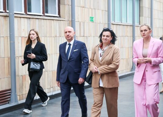 Reforma26 na horyzoncie.  Debata o przyszłości polskiej szkoły w Opolu