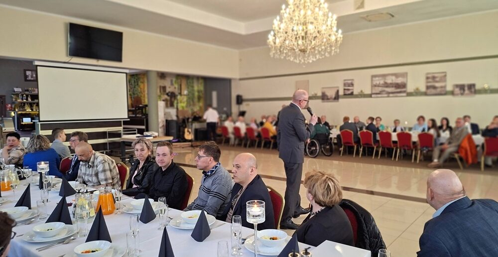 Dwie dekady przełamywania barier. Jubileusz 20-lecia Zakładu Aktywności Zawodowej w Lewicach