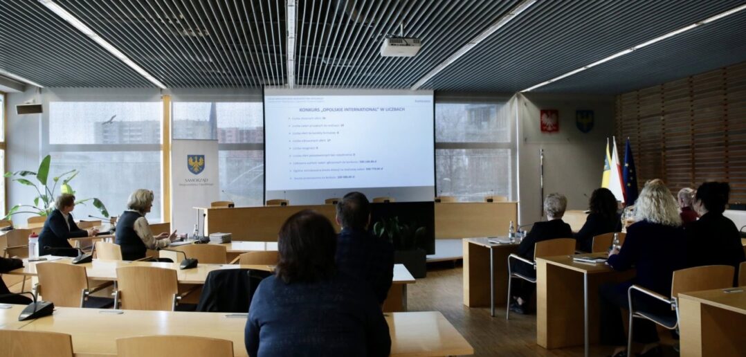 Opolskie otwarte na Europę. 100 tysięcy złotych na wsp&oacute;łpracę międzynarodową