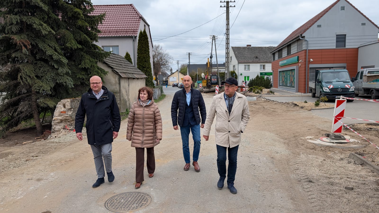 Kompleksowa przebudowa ul. Nakielskiej w Tarnowie Opolskim. Inwestycja, na którą czekali mieszkańcy