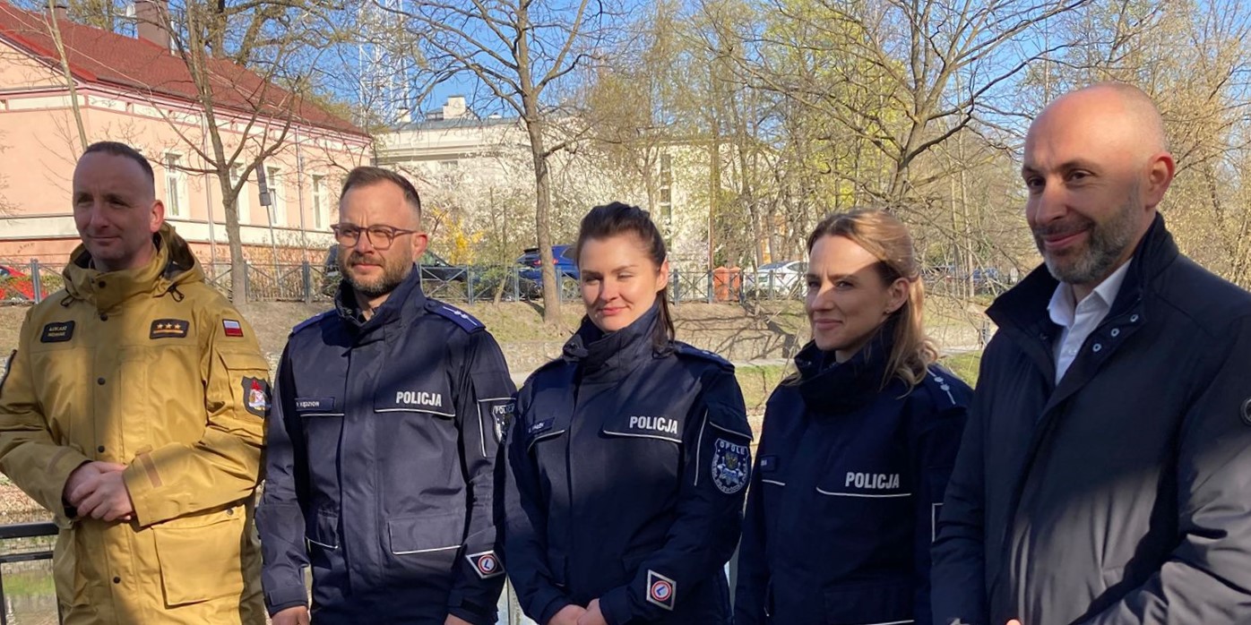 Wielkanoc pod nadzorem służb. Jak spokojnie przeżyć święta i nie dać się zaskoczyć?