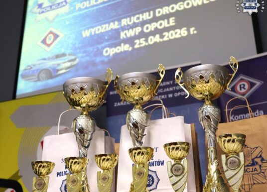 Na centymetry, sekundy i punkty. Drogówka pokazała kunszt w opolskim finale