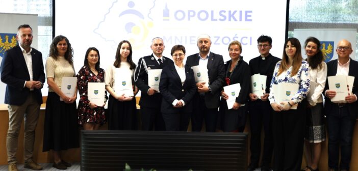 Opolskie bogactwo w wielu językach: 300 tysięcy złotych na pielęgnowanie tożsamości