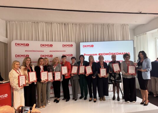 Dekada solidarności. Medyk w Prudniku wyróżniony za ratowanie życia z Fundacją DKMS