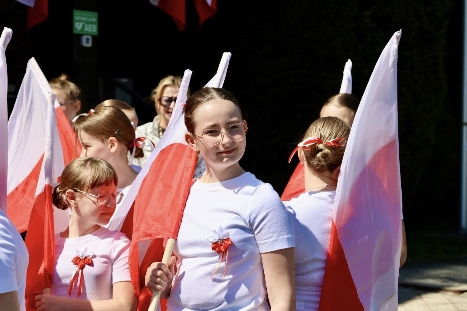 Biało-czerwona jedność na Placu Wolności. Opolszczyzna świętuje Dzień Flagi