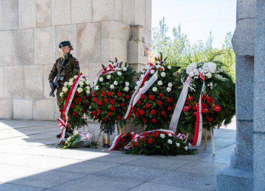 Śląska sztafeta pokoleń. Na Górze św. Anny uczczono 105. rocznicę III Powstania Śląskiego