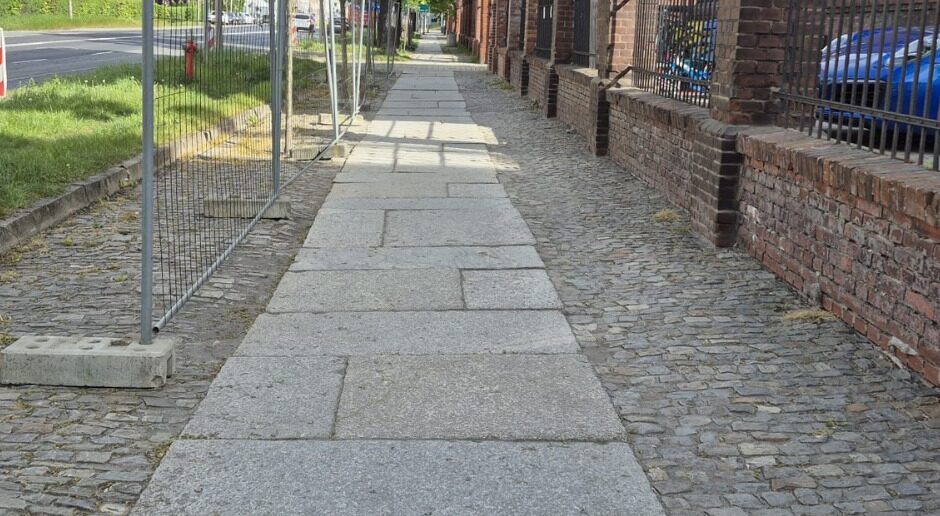 Ulica Plebiscytowa: Rusza drugi etap budowy ścieżki pieszo-rowerowej