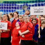 Stegu Arena pęka w szwach, czyli sportowy nokaut barier