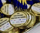Stegu Arena pęka w szwach, czyli sportowy nokaut barier
