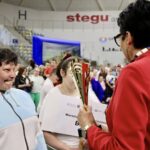 Stegu Arena pęka w szwach, czyli sportowy nokaut barier