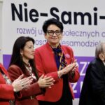 Stegu Arena pęka w szwach, czyli sportowy nokaut barier