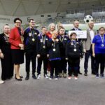 Stegu Arena pęka w szwach, czyli sportowy nokaut barier