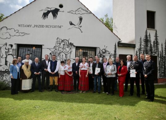 Ściany pełne pamięci. Jak opolskie wsie malują własną tożsamość