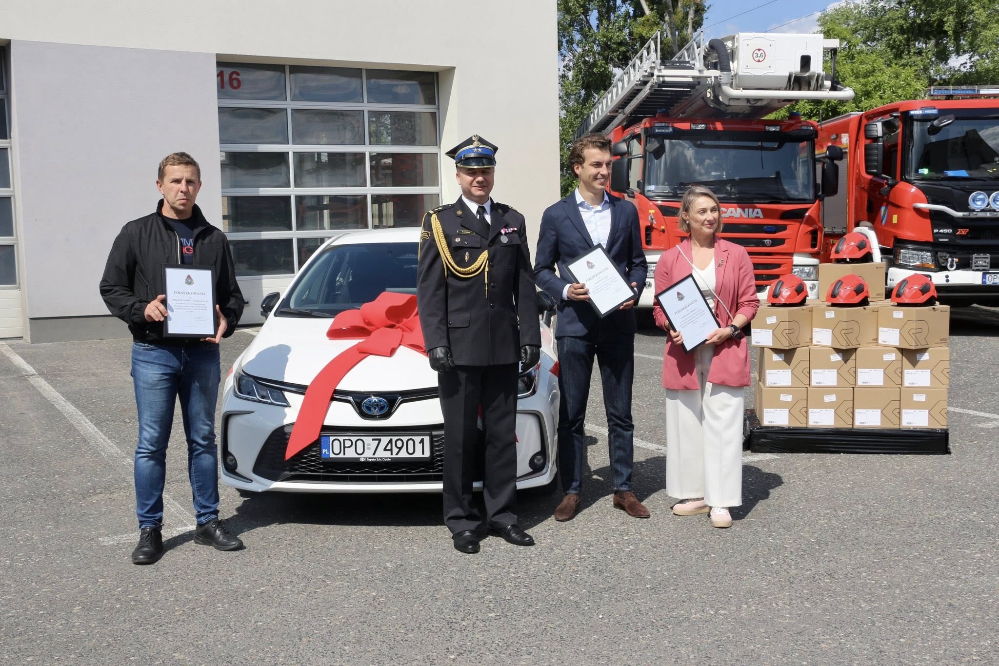Pomoc ludziom na pierwszym miejscu: Opolscy strażacy świętują