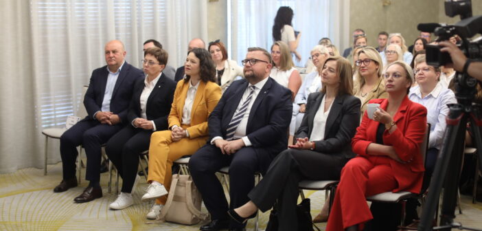 Między samotnością a systemem. Opolskie szuka odpowiedzi, zanim będzie za późno
