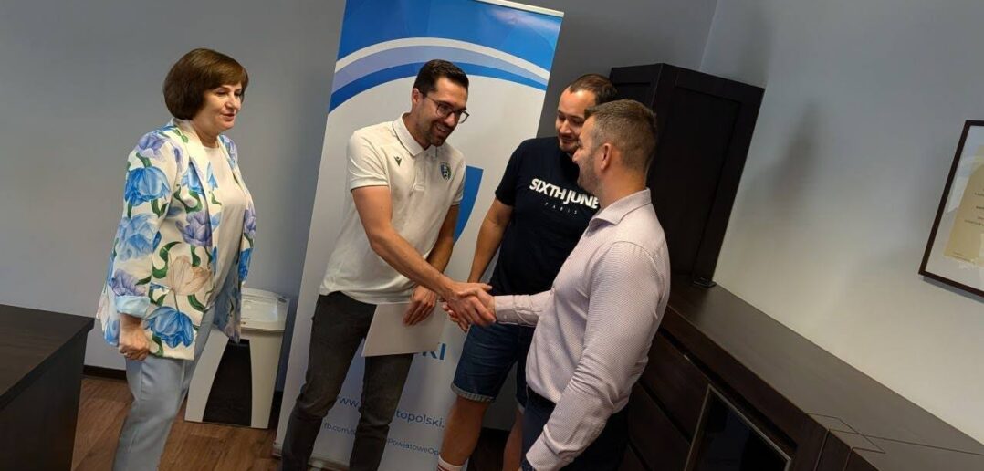 Nie potrzeba stadionów jak w Barcelonie ani milionowych kontraktów Nie potrzeba stadionów jak w Barcelonie ani milionowych kontraktów