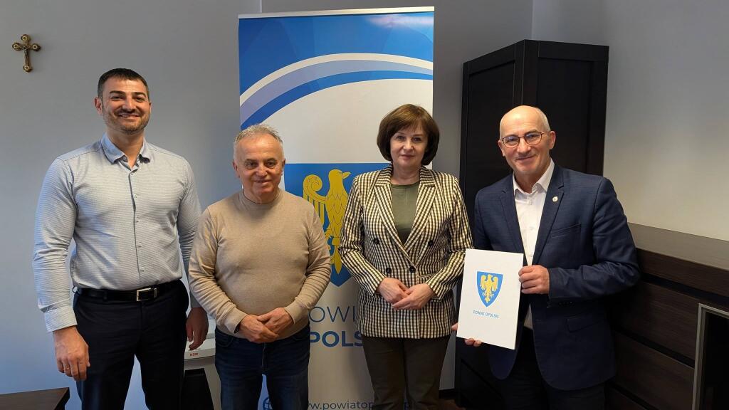 Gwara to pamięć regionu. Rusza 33. edycja konkursu „Ze Śląskiem na Ty”- „Godka naszych starków dalej żyje”. Konkurs „Ze Ślōnskym na Ty” po raz 33.