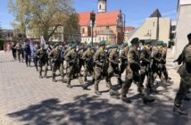 Maj&oacute;wka pod nadzorem, czyli opolskie &bdquo;Vivat!&rdquo; z lekką zadyszką