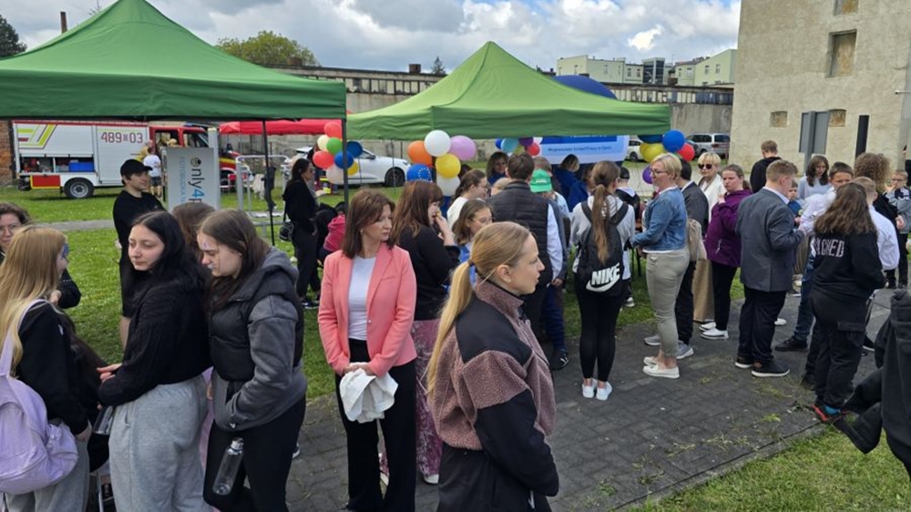 Zamiast nudnych wykładów – taniec, sport i wartości. Jak Prudnik uczył „Kroków ku lepszym wyborom”