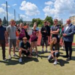 Młodość na bieżni. Czw&oacute;rb&oacute;j, kt&oacute;ry uczy więcej niż niejeden podręcznik