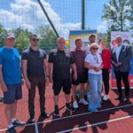 Młodość na bieżni. Czw&oacute;rb&oacute;j, kt&oacute;ry uczy więcej niż niejeden podręcznik