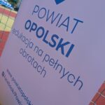 Młodość na bieżni. Czw&oacute;rb&oacute;j, kt&oacute;ry uczy więcej niż niejeden podręcznik