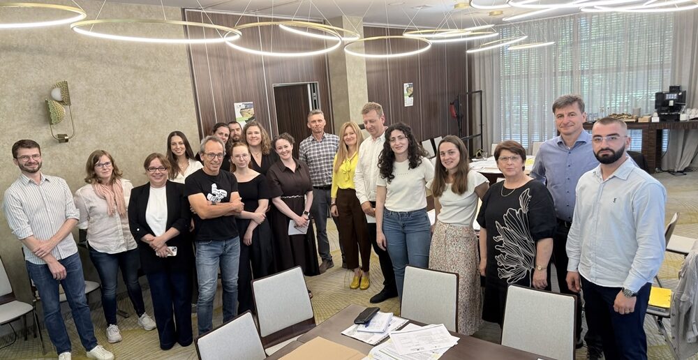 Europejskie regiony uczą się od Opolskiego. Trwa międzynarodowe spotkanie projektu iCEAR Europejskie regiony uczą się od Opolskiego. Trwa międzynarodowe spotkanie projektu iCEAR