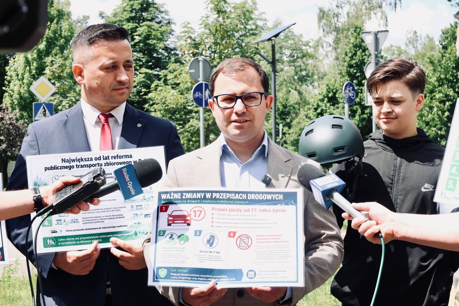 Koniec transportowego wykluczenia? PSL zapowiada największą reformę komunikacji publicznej od lat