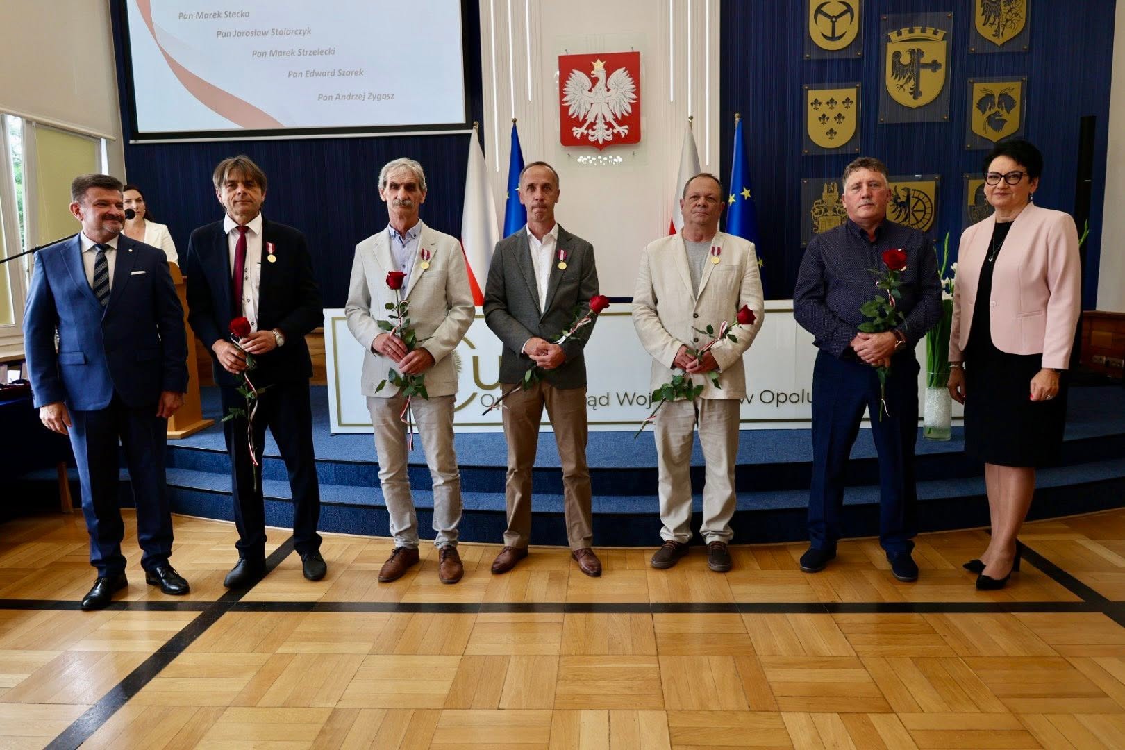 Medale za codzienność. Opolszczyzna podziękowała swoim cichym bohaterom