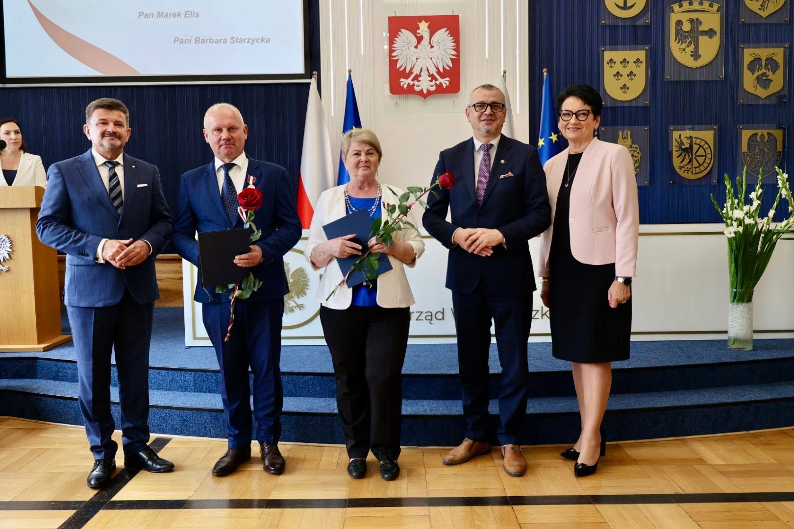 Medale za codzienność. Opolszczyzna podziękowała swoim cichym bohaterom