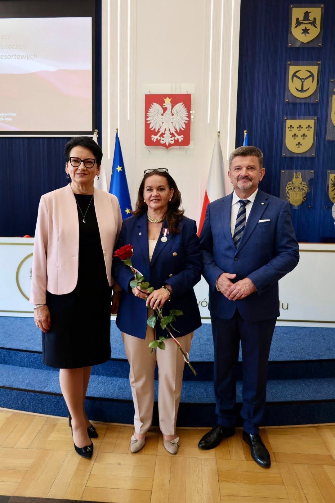 Medale za codzienność. Opolszczyzna podziękowała swoim cichym bohaterom