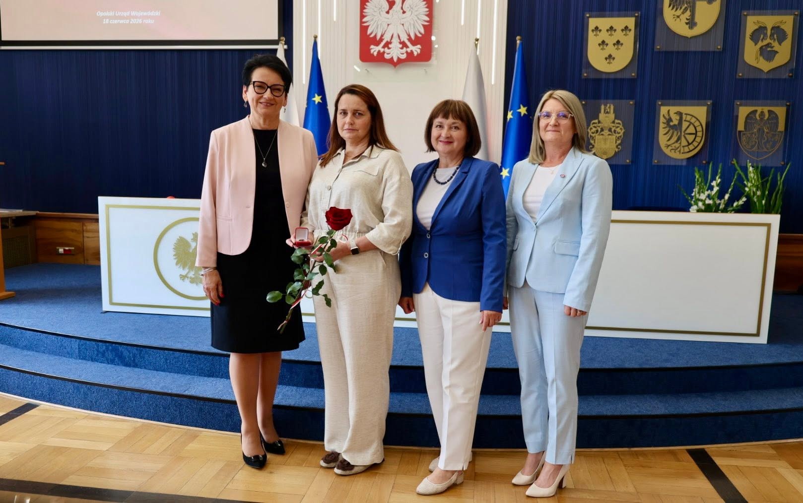 Medale za codzienność. Opolszczyzna podziękowała swoim cichym bohaterom