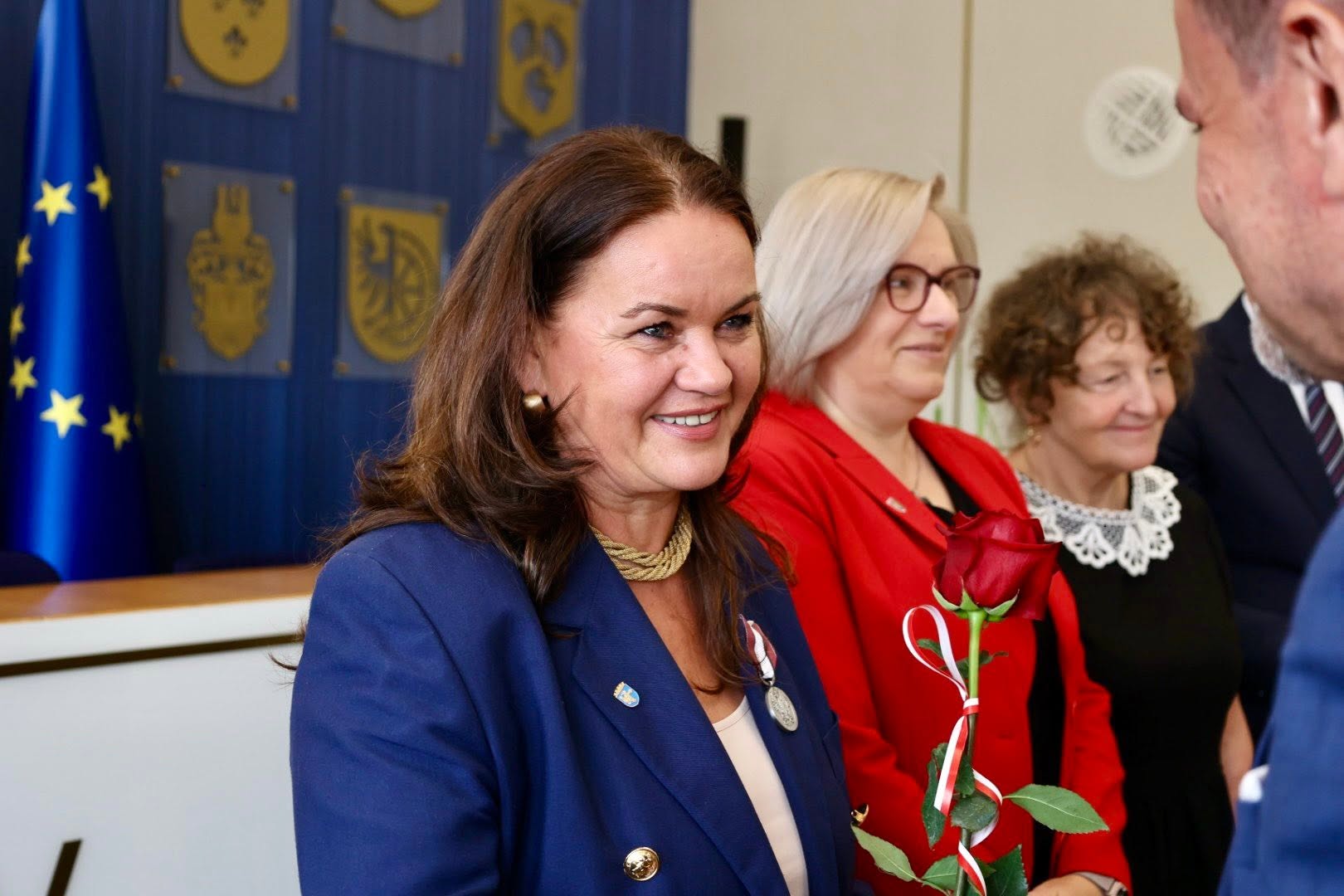 Medale za codzienność. Opolszczyzna podziękowała swoim cichym bohaterom