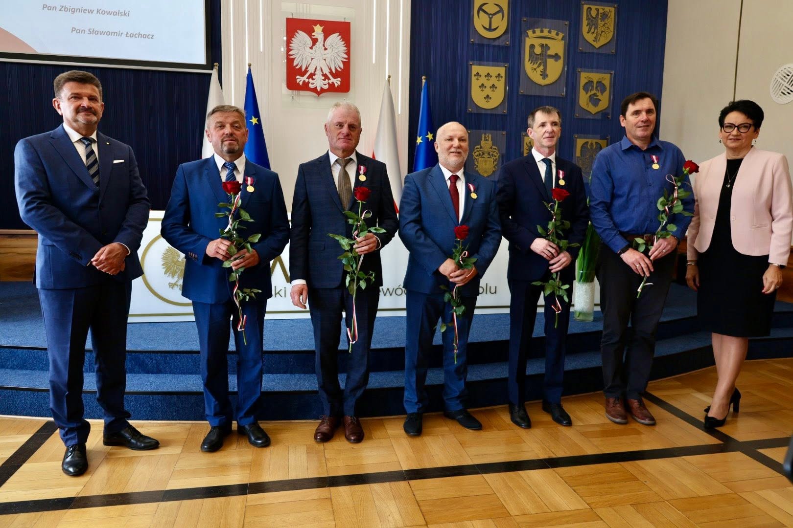 Medale za codzienność. Opolszczyzna podziękowała swoim cichym bohaterom