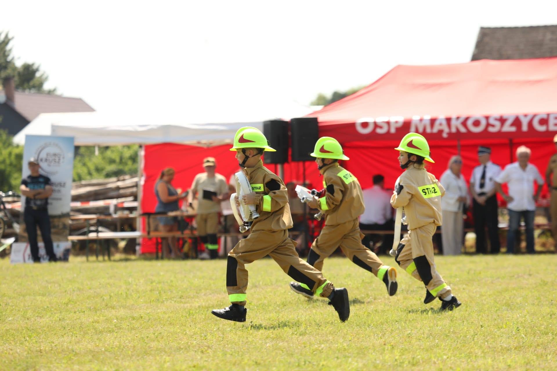 Upał im niestraszny. Strażackie święto w Błotach pełne emocji, pasji i wielkich serc