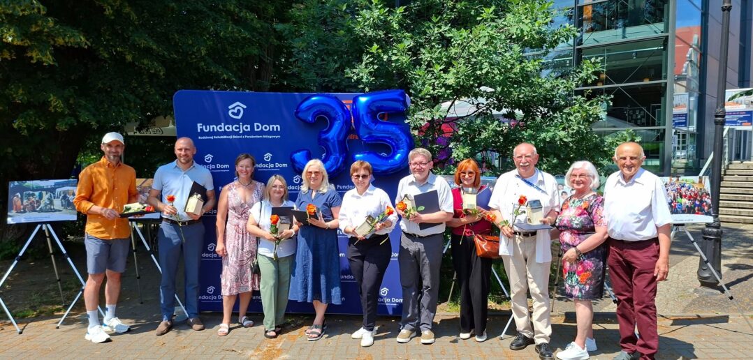 35 lat budowania domu, kt&oacute;ry nie ma ścian. Jubileusz Fundacji DOM w Opolu