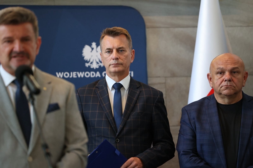 Wakacje pod znakiem upałów. Służby apelują: rozsądek może uratować życie