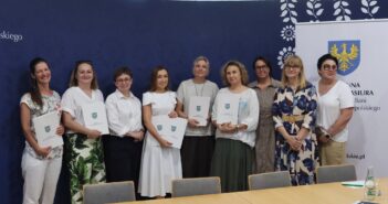 Nie czekać na kryzys. Opolskie inwestuje w zdrowie psychiczne najmłodszych