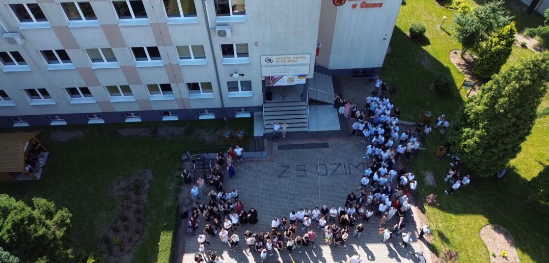 Szkoły powiatu opolskiego zamknęły kolejny rozdział. &nbsp;Był czas nagr&oacute;d, wzruszeń i podziękowań