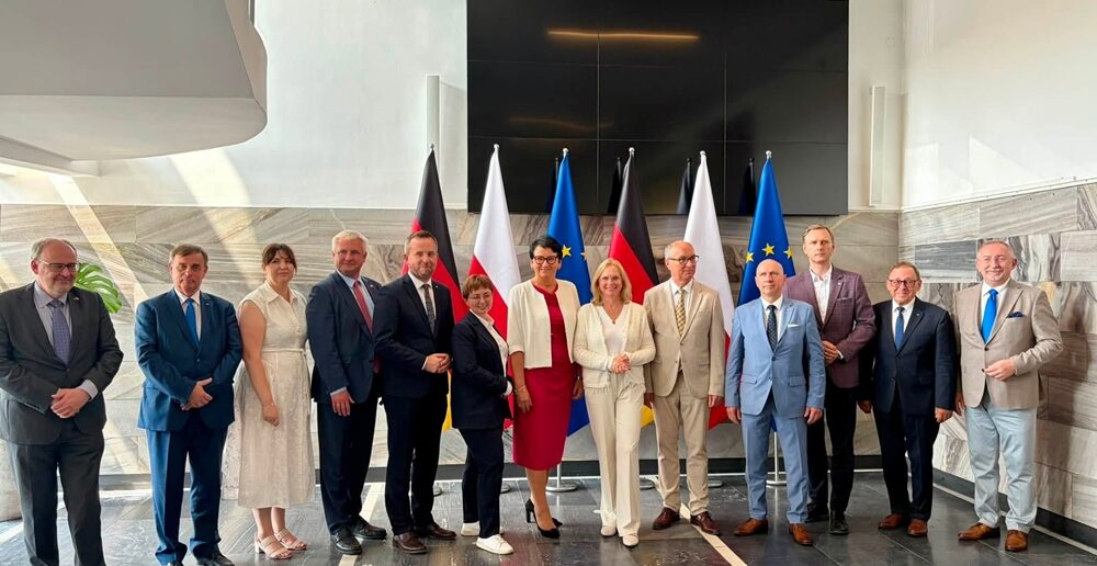 Przyjaźń budowana mimo trudnej historii. Opole znów miejscem polsko-niemieckiego dialogu Przyjaźń budowana mimo trudnej historii. Opole znów miejscem polsko-niemieckiego dialogu